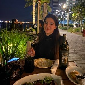 Meet your Posher, Anna